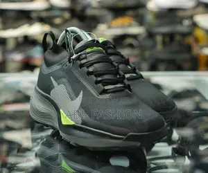 Nike ACG Pegasus Trail 5 GORE-TEX “Black/Volt”