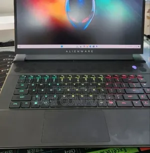 New Laptop Alienware M16 R1 16GB AMD Ryzen 9 SSD 1T