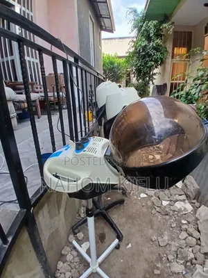 የሚሸጥ ሙሉ የፀጉር ቤት ዕቃ