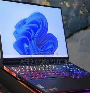 New Laptop Lenovo Legion 5 32GB AMD Ryzen 9 SSD 1T