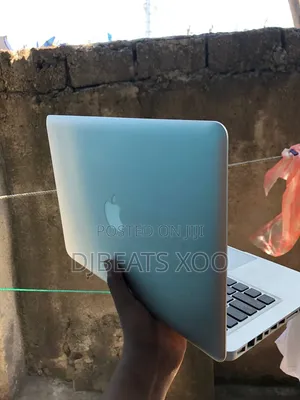 New Laptop Apple MacBook Pro 2011 6GB Intel Core i5 HDD 500GB