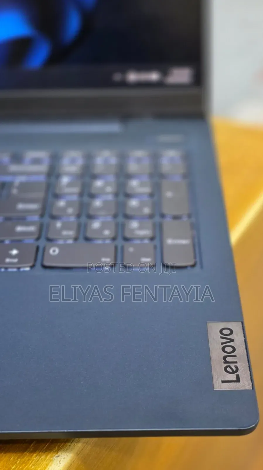 New Laptop Lenovo 12GB Intel Core i7 SSD 512GB