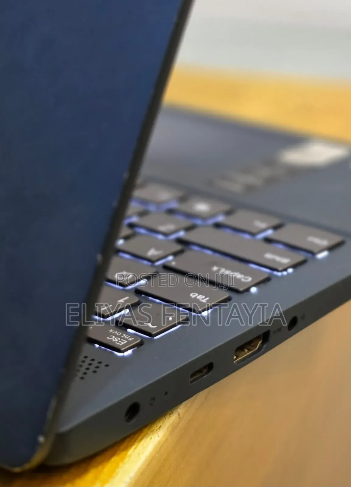 New Laptop Lenovo 12GB Intel Core i7 SSD 512GB
