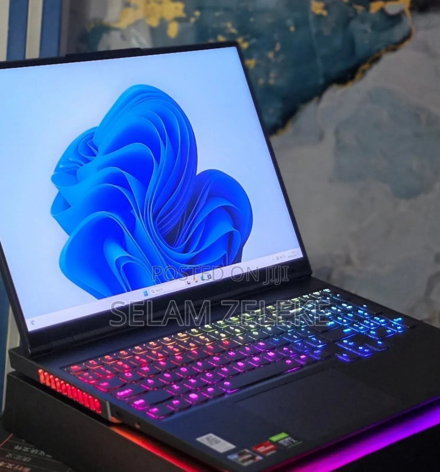 New Laptop Lenovo 32GB AMD Ryzen 7 SSD 1T