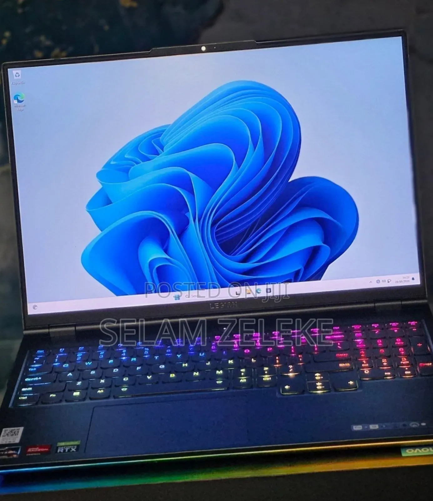 New Laptop Lenovo 32GB AMD Ryzen 7 SSD 1T
