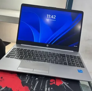 New Laptop HP 8GB Intel Core i5 SSD 512GB