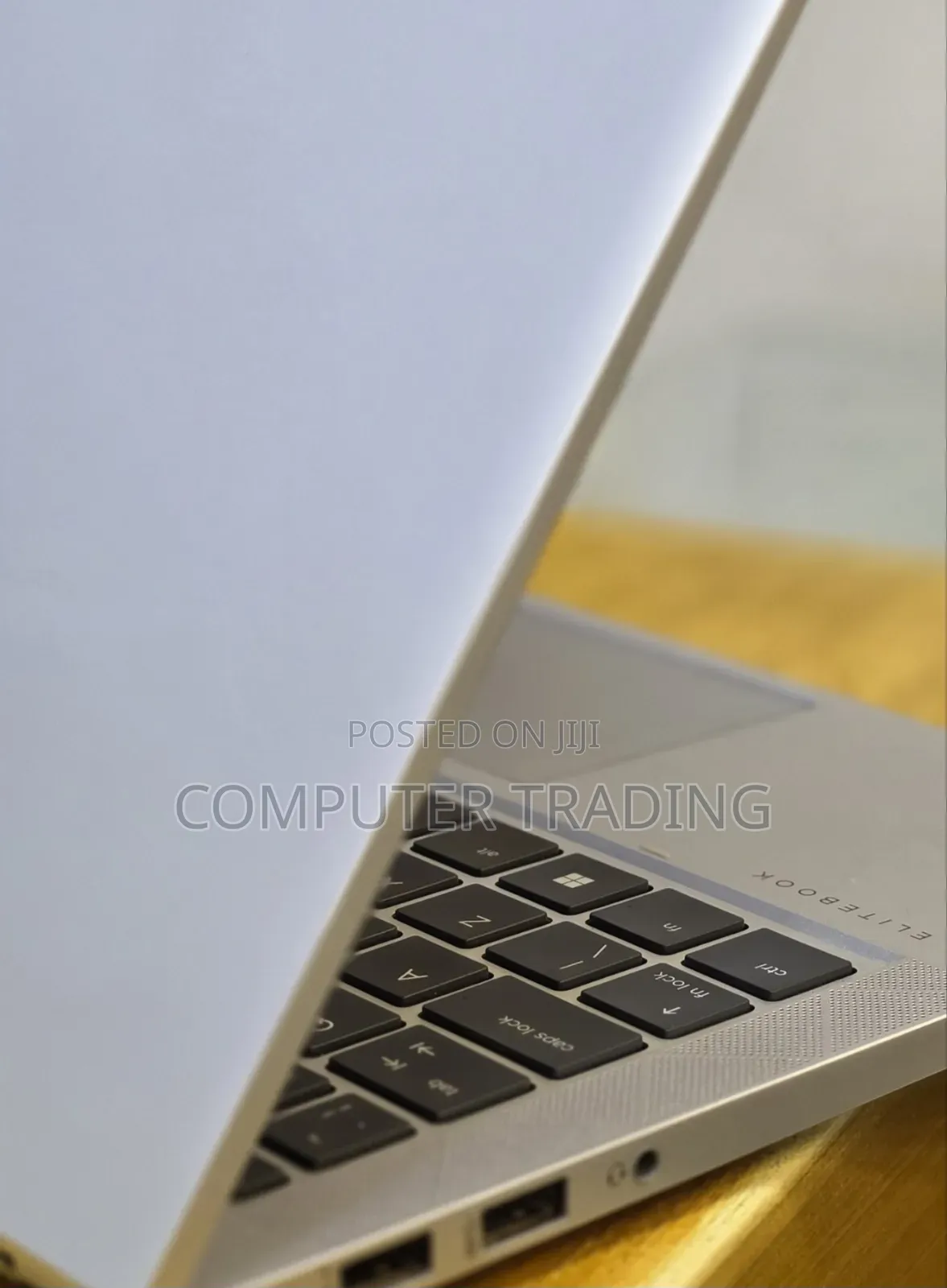New Laptop HP EliteBook 830 G8 16GB Intel Core i5 SSD 512GB