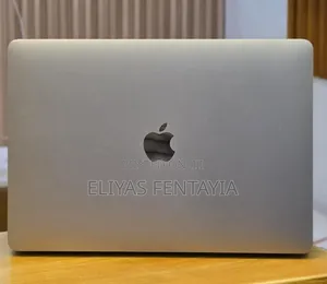 New Laptop Apple MacBook Air 2020 M1 16GB SSD 512GB