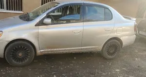 Toyota Platz 2001 Silver