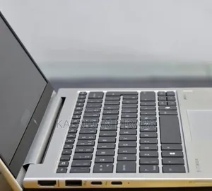 New Laptop HP Elitebook 830 G11 16GB Intel Core i7 SSD 512GB