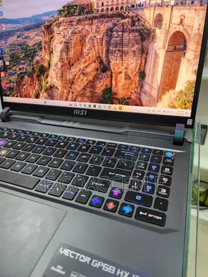 New Laptop MSI Vector GP68 HX 13V 16GB Intel Core i9 SSD 1T