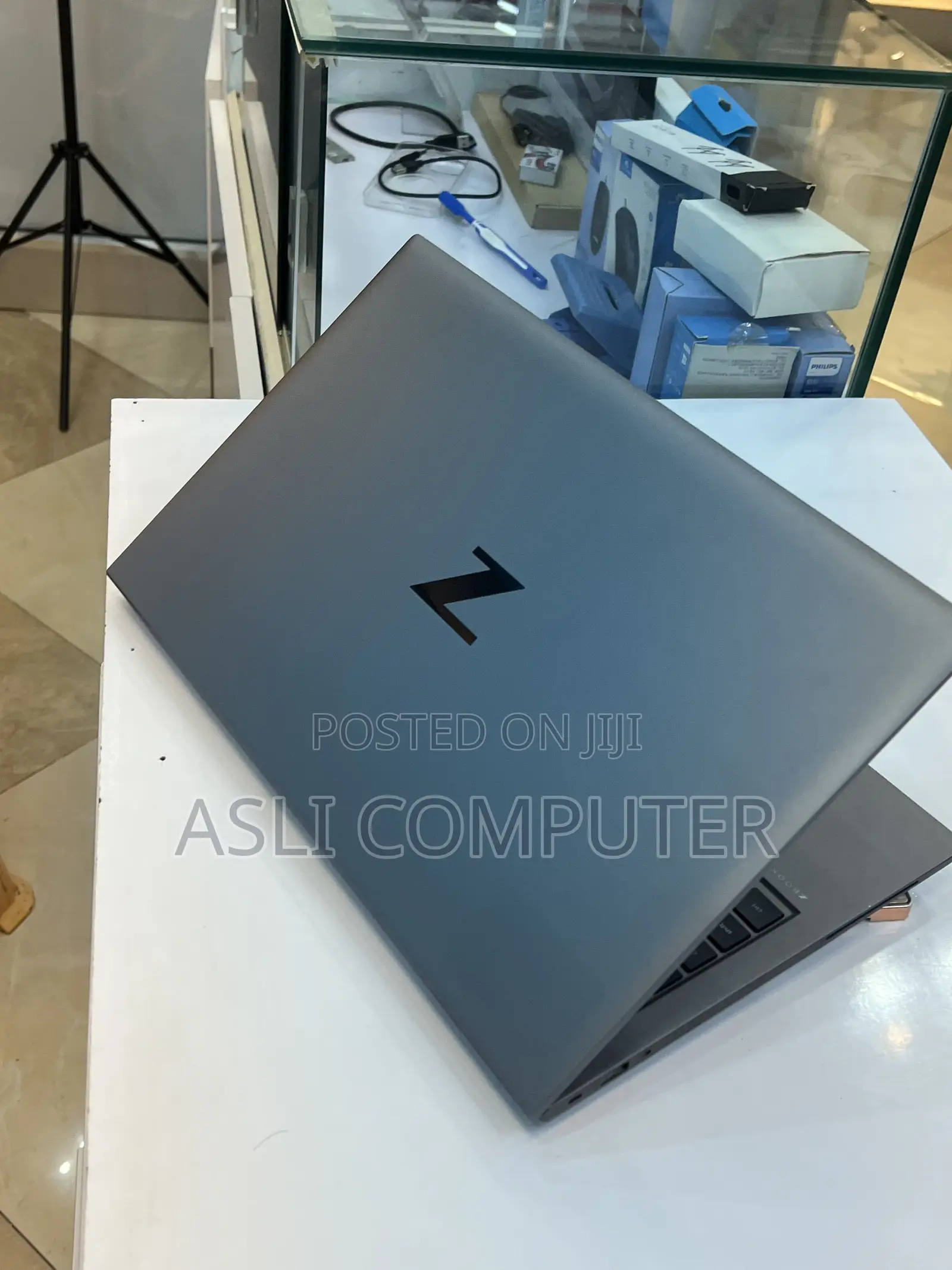 New Laptop HP ZBook 15 16GB Intel Core i5 SSD 512GB