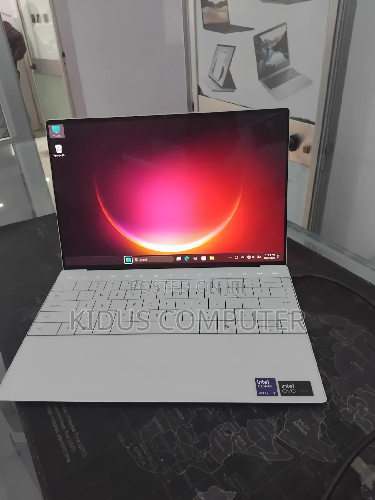 New Laptop Dell XPS 13 16GB Intel Core Ultra 7 SSD 512GB