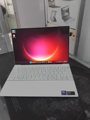 New Laptop Dell XPS 13 16GB Intel Core Ultra 7 SSD 512GB