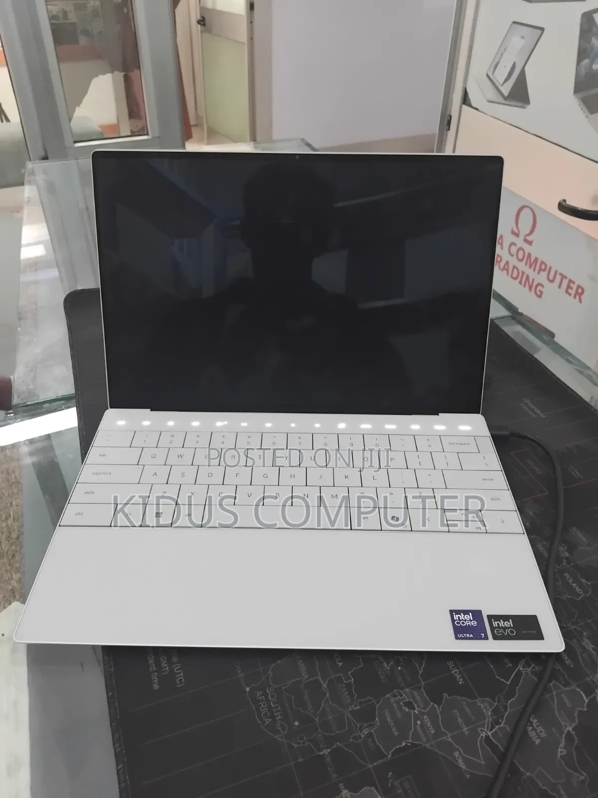 New Laptop Dell XPS 13 16GB Intel Core Ultra 7 SSD 512GB