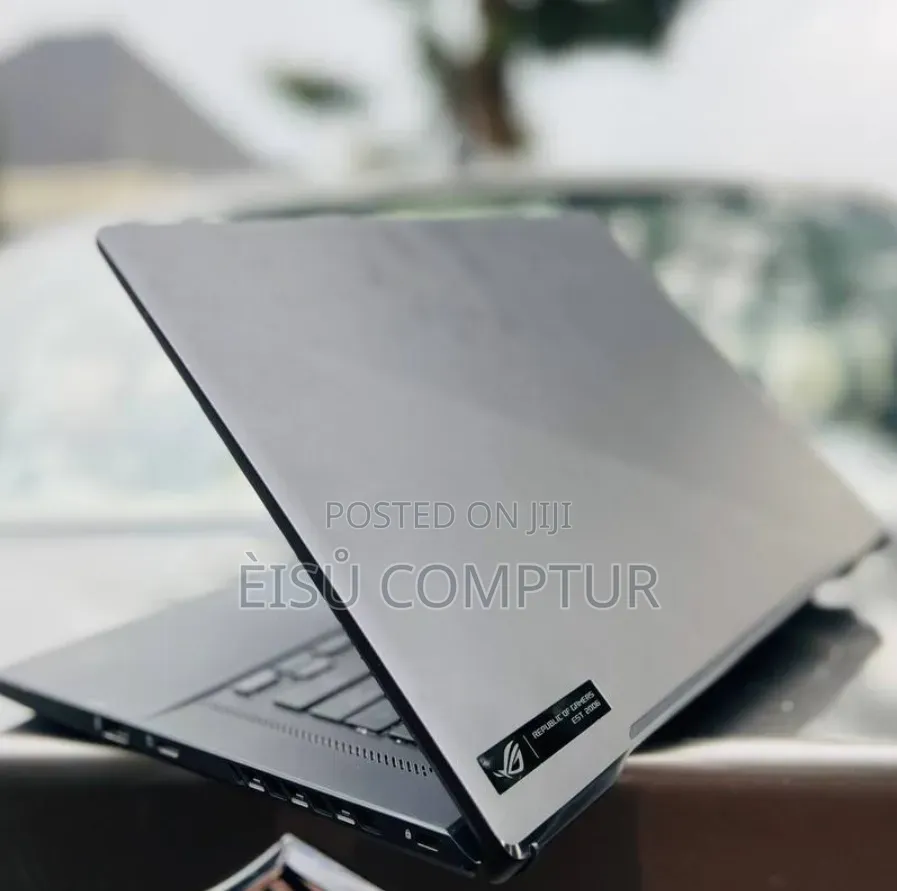 New Laptop Asus ROG Zephyrus G15 16GB Intel Core i7 SSD 512GB