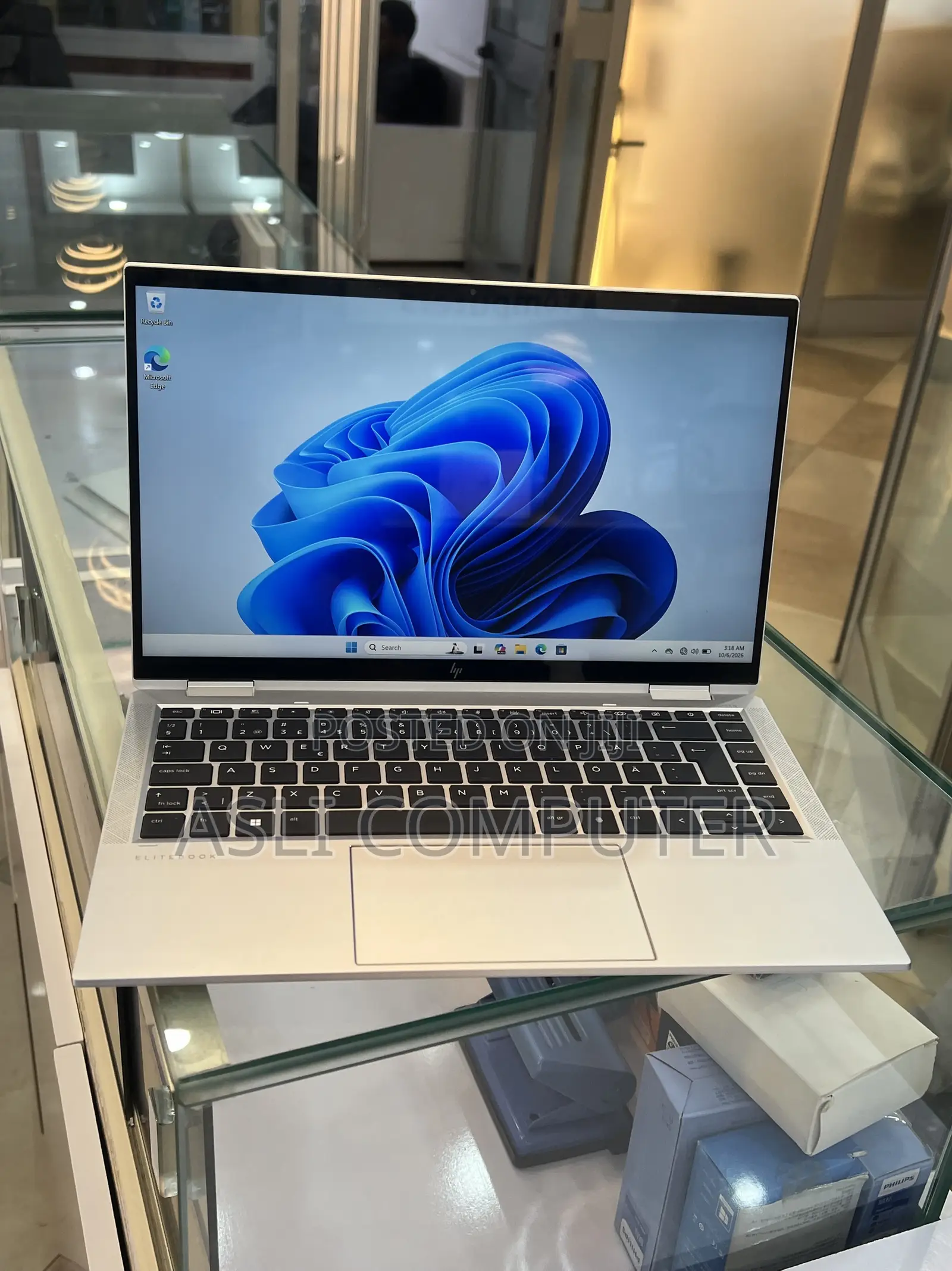 New Laptop HP EliteBook 1040 16GB Intel Core i5 SSD 512GB
