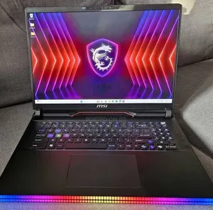 New Laptop MSI Raider GE68HX 13VI-202US 32GB Intel Core i9 SSD 1T