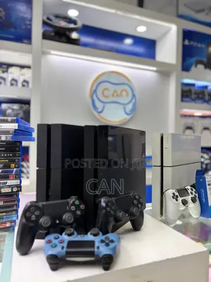 PlayStation 4 Fat Model - አሪፍ Condition ያለ & Full Accessories