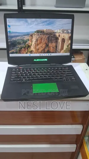 New Laptop Alienware M14X 8GB Intel Core i7 HDD+SSD 1T