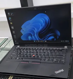 New Laptop Lenovo 16GB AMD Ryzen 5 SSD 512GB