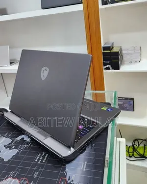 New Laptop MSI Vector GP68 HX 13V 16GB Intel Core i9 SSD 1T