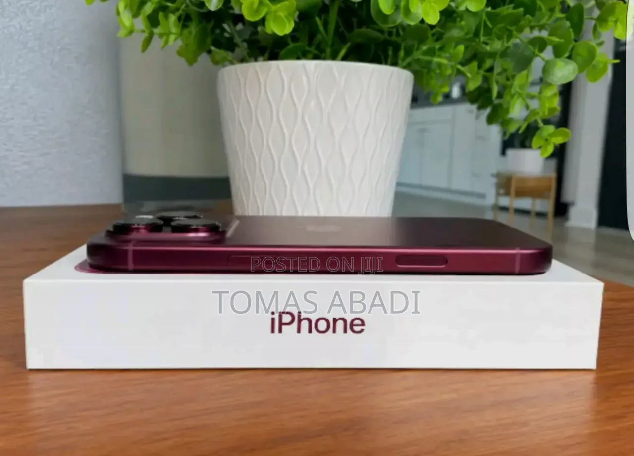 New Apple iPhone 18 Pro Max 1 TB Red