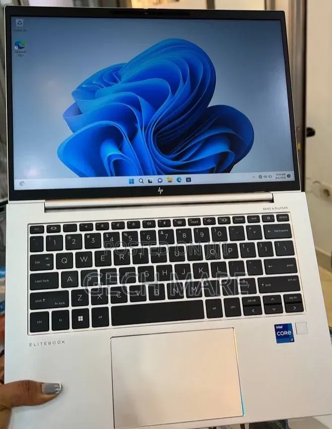 New Laptop HP EliteBook 840 G9 16GB Intel Core i7 SSD 512GB