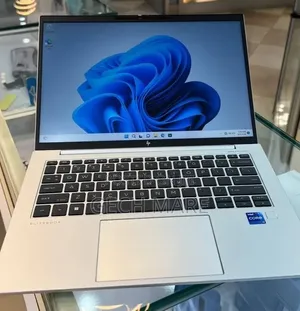 New Laptop HP EliteBook 840 G9 16GB Intel Core i7 SSD 512GB