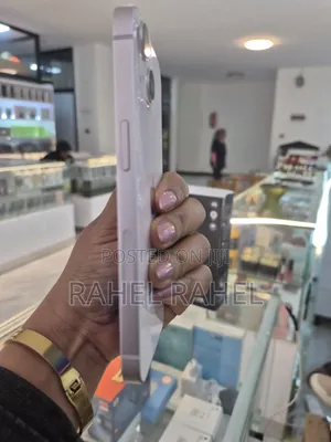 Apple iPhone 13 128 GB Pink