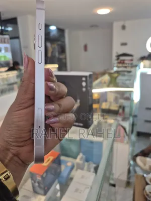 Apple iPhone 13 128 GB Pink