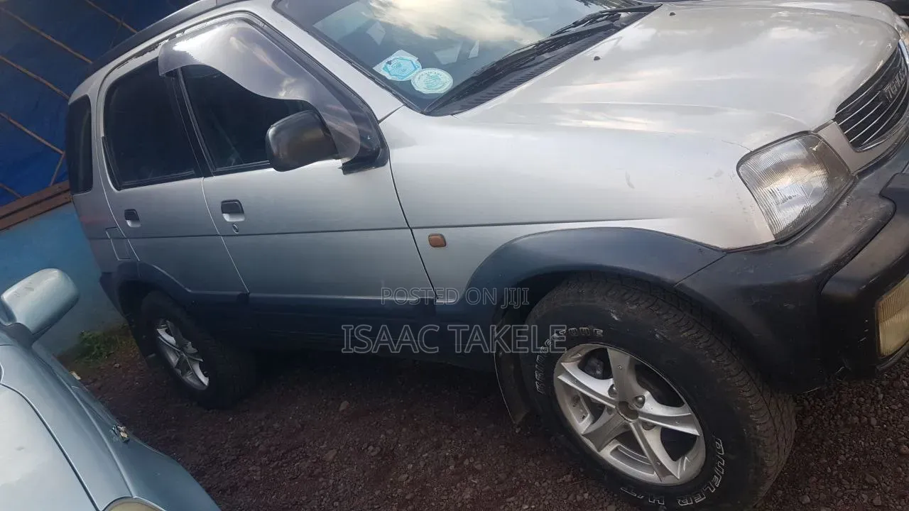 Daihatsu Terios CL 1998 Silver