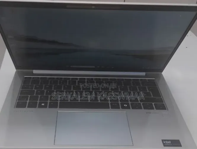 New Laptop HP EliteBook 840 G11 16GB Intel Core Ultra 7 SSD 512GB