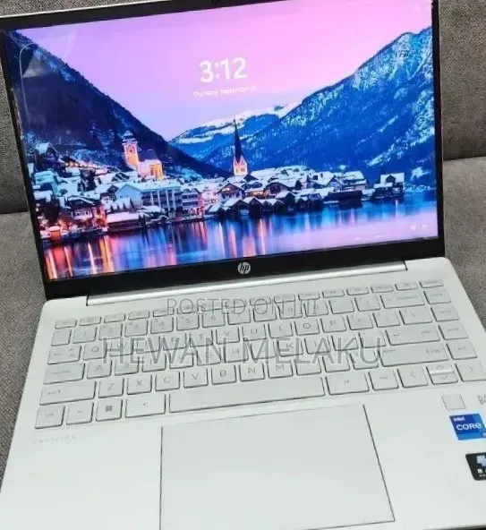 New Laptop HP Pavilion 14 16GB Intel Core i7 SSD 512GB
