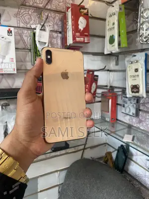 Apple iPhone XS Max 64 GB Gold
