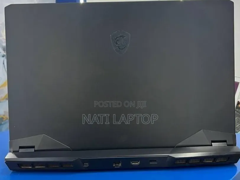 New Laptop MSI 16GB Intel Core i7 SSD 512GB