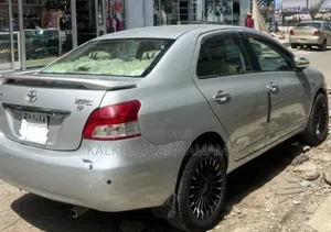 Toyota Belta 2006 Silver