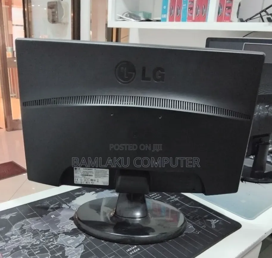 LG Moniter
21 Inch LG Moniter
Good Condition