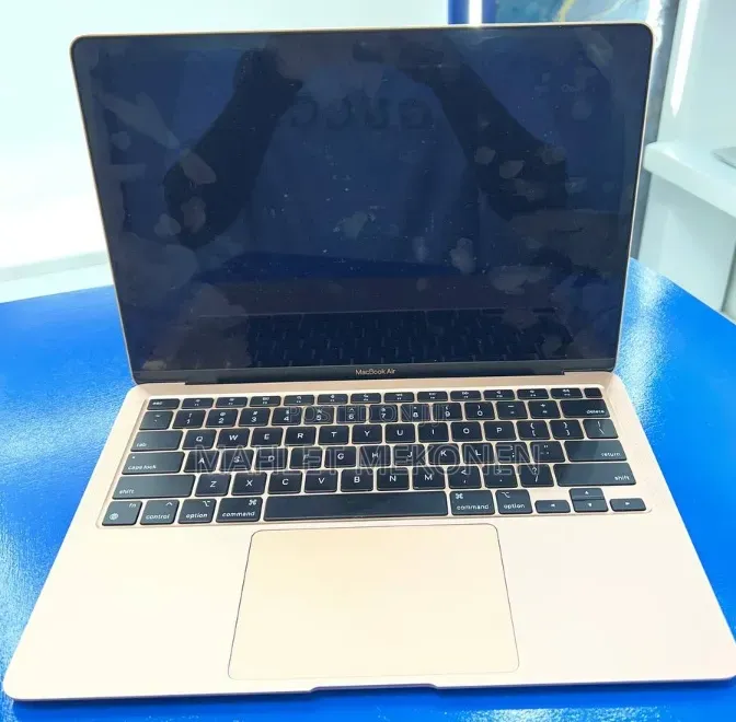 New Laptop Apple MacBook Air 2020 M1 8GB Intel Core i5 SSD 256GB