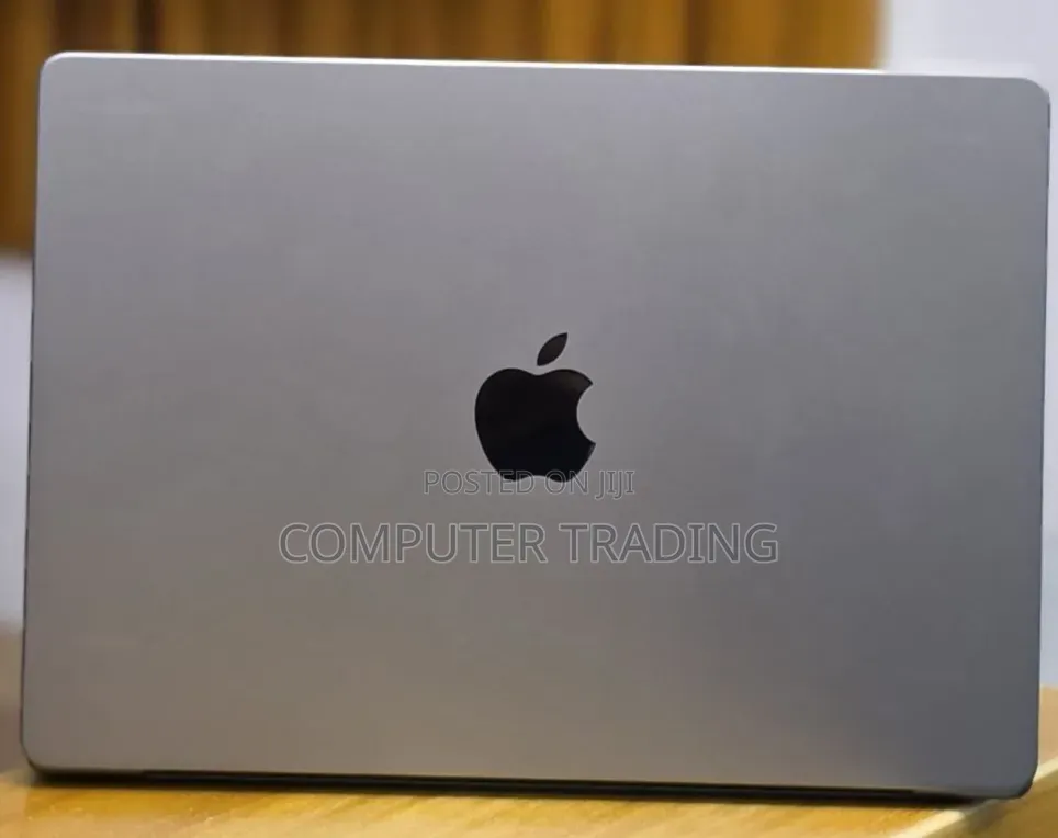 New Laptop Apple MacBook Pro 2021 M1 32GB Intel Core i7 SSD 512GB