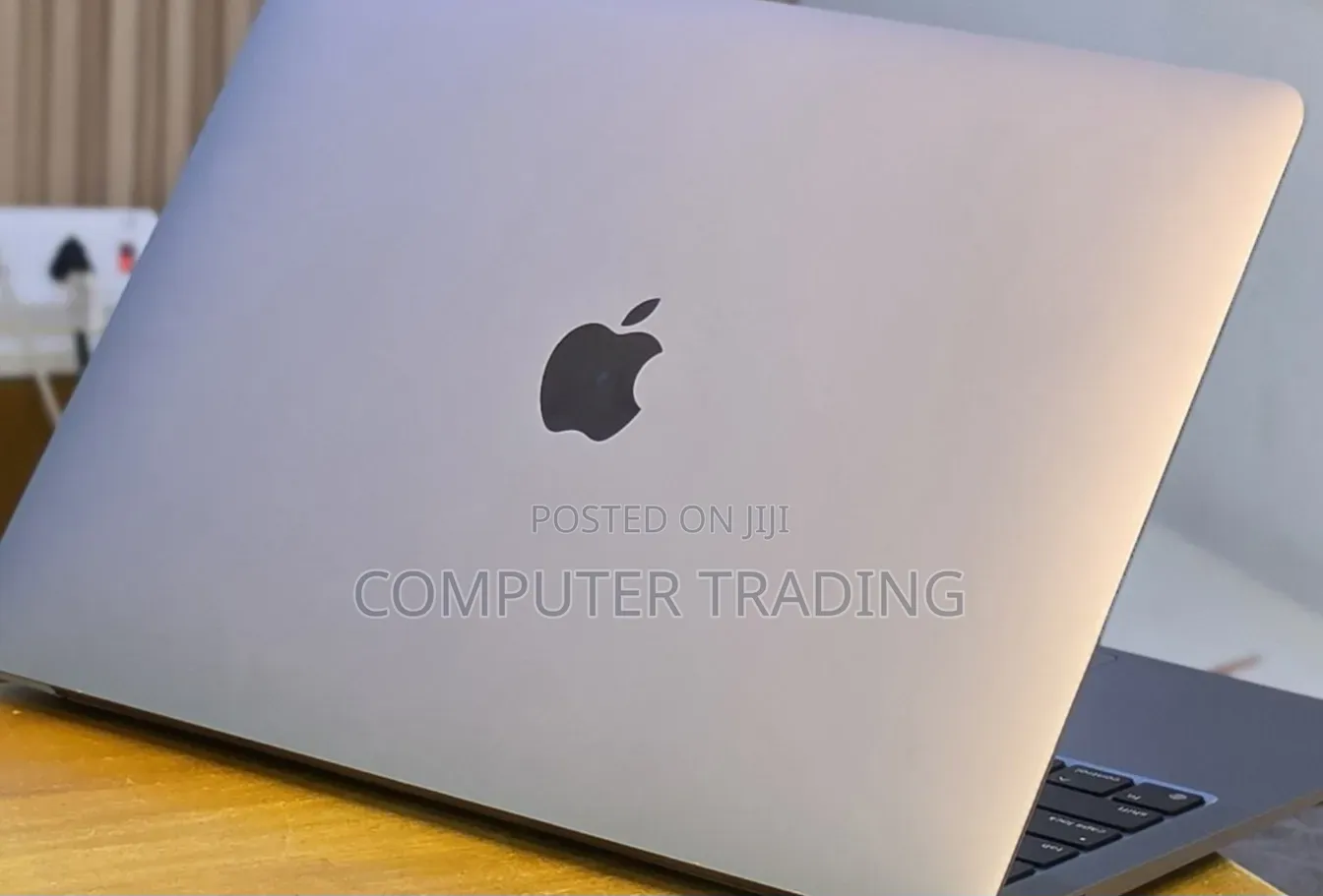 New Laptop Apple MacBook Air 2020 M1 16GB Intel Core i7 SSD 512GB