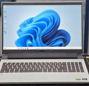 New Laptop Dell G15 5510 16GB AMD Ryzen 7 SSD 512GB