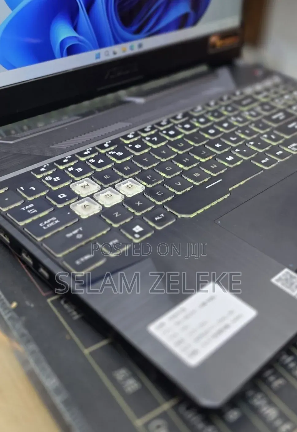 New Laptop Asus 16GB AMD Ryzen 9 SSD 512GB