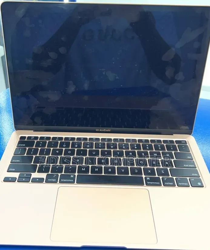 New Laptop Apple MacBook Air 2022 M2 8GB Apple M2 SSD 256GB