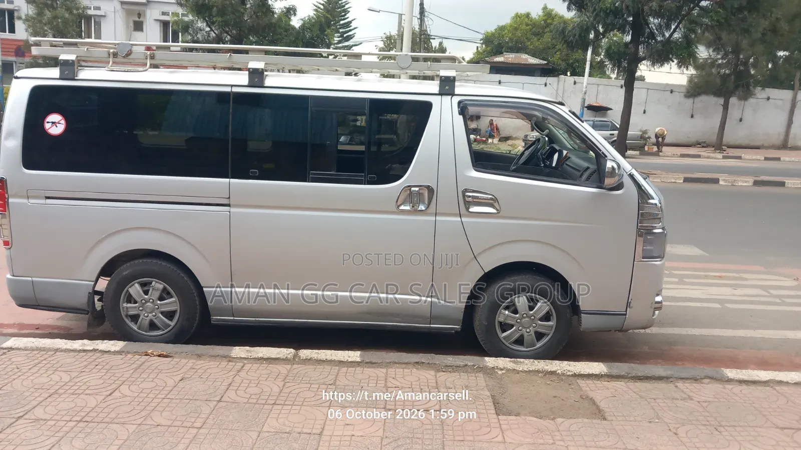 Toyota HiAce 2007 Silver