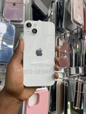 Apple iPhone 13 128 GB White