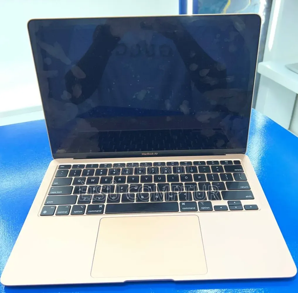 New Laptop Apple MacBook Air 2020 M1 8GB Apple M1 SSD 256GB