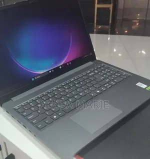 New Laptop Lenovo LOQ 15IRH8 16GB Intel Core i5 SSD 512GB