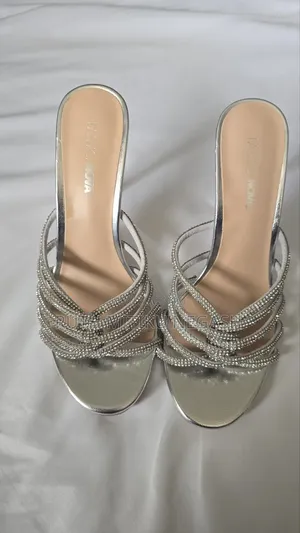 Comfortable,Glittery, Bridal Shoe From USA for Occasions