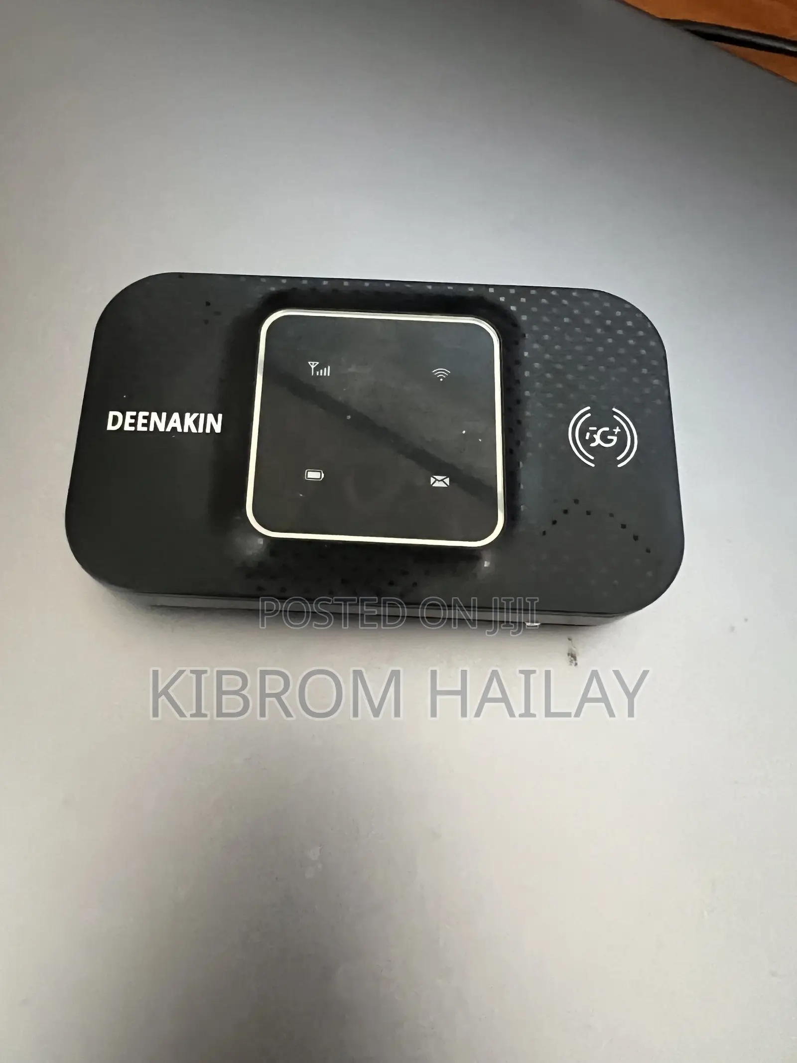 DEENAKIN Portable 5G Mobile Wi-Fi Hotspot